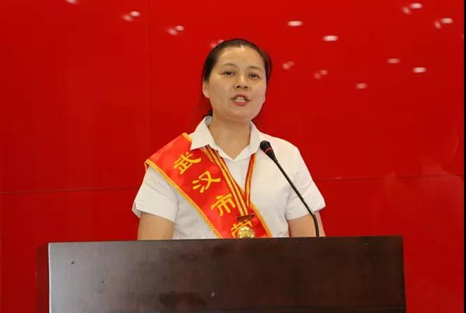 ׯ�к���Ϸ(�й�)�ɷ����޹�˾-����