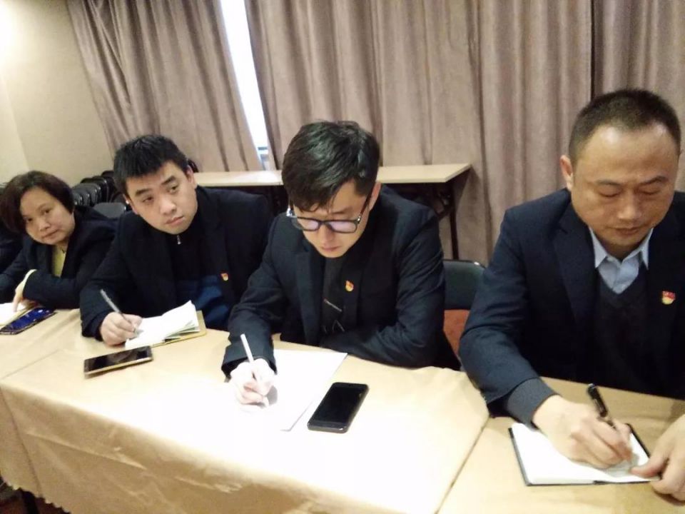 ׯ�к���Ϸ(�й�)�ɷ����޹�˾-����