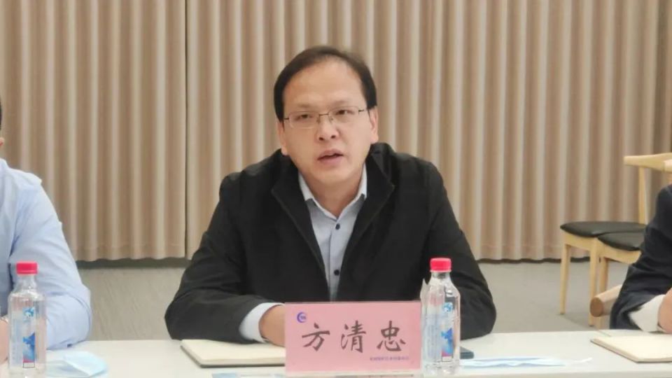 ׯ�к���Ϸ(�й�)�ɷ����޹�˾-����