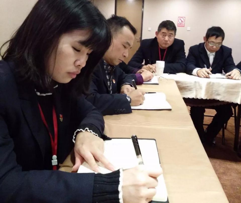 ׯ�к���Ϸ(�й�)�ɷ����޹�˾-����