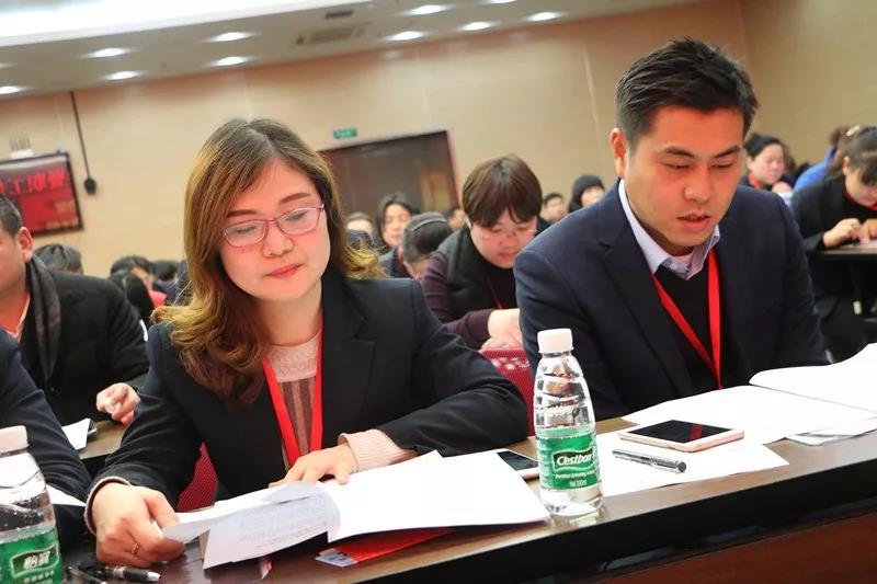 ׯ�к���Ϸ(�й�)�ɷ����޹�˾-����