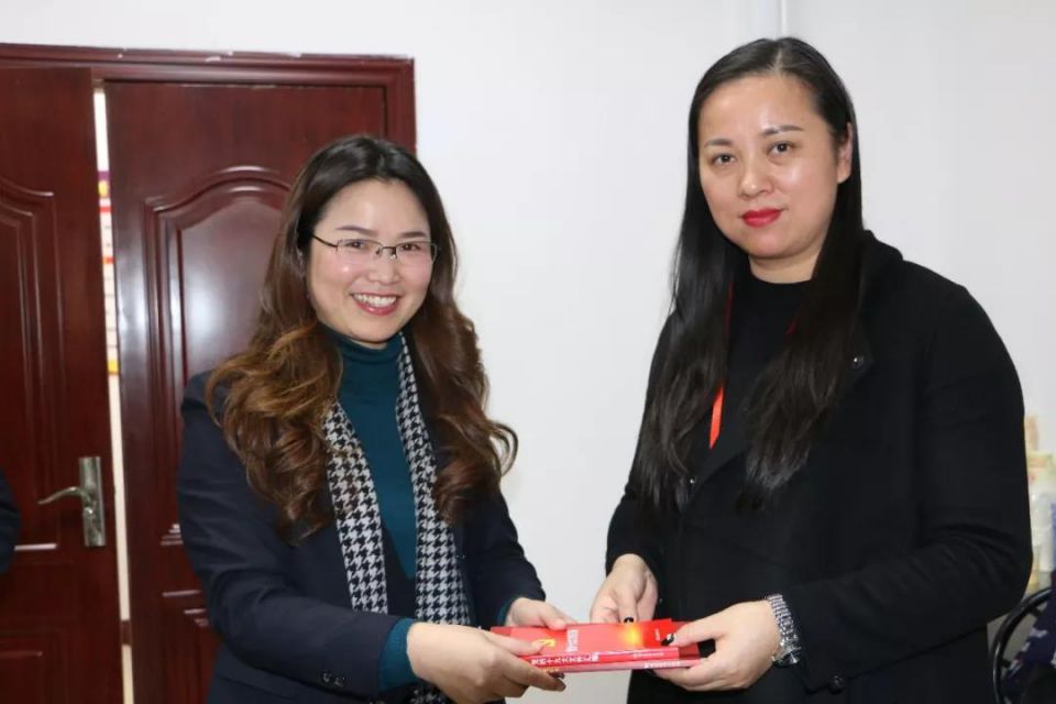 ׯ�к���Ϸ(�й�)�ɷ����޹�˾-����