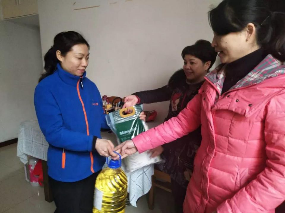 ׯ�к���Ϸ(�й�)�ɷ����޹�˾-����