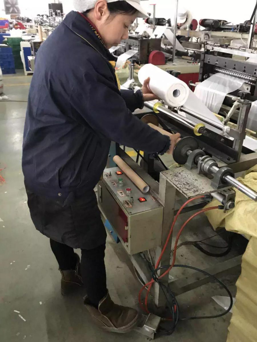 ׯ�к���Ϸ(�й�)�ɷ����޹�˾-����