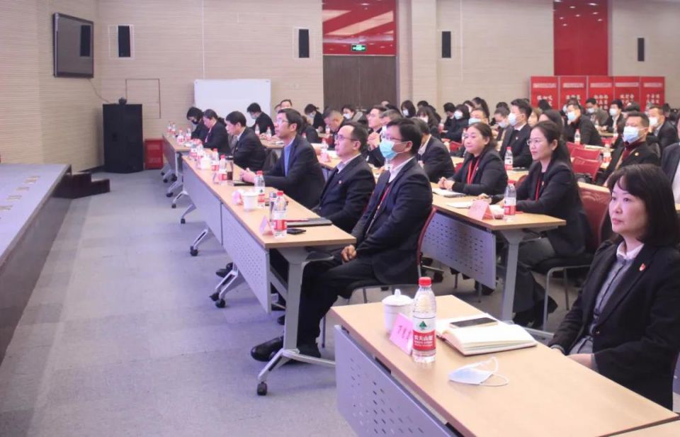 ׯ�к���Ϸ(�й�)�ɷ����޹�˾-����