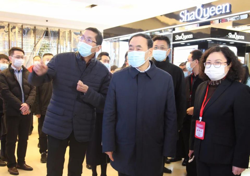 ׯ�к���Ϸ(�й�)�ɷ����޹�˾-����