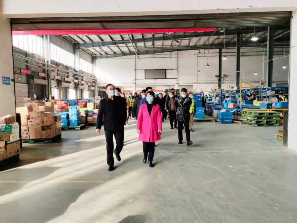 ׯ�к���Ϸ(�й�)�ɷ����޹�˾-����