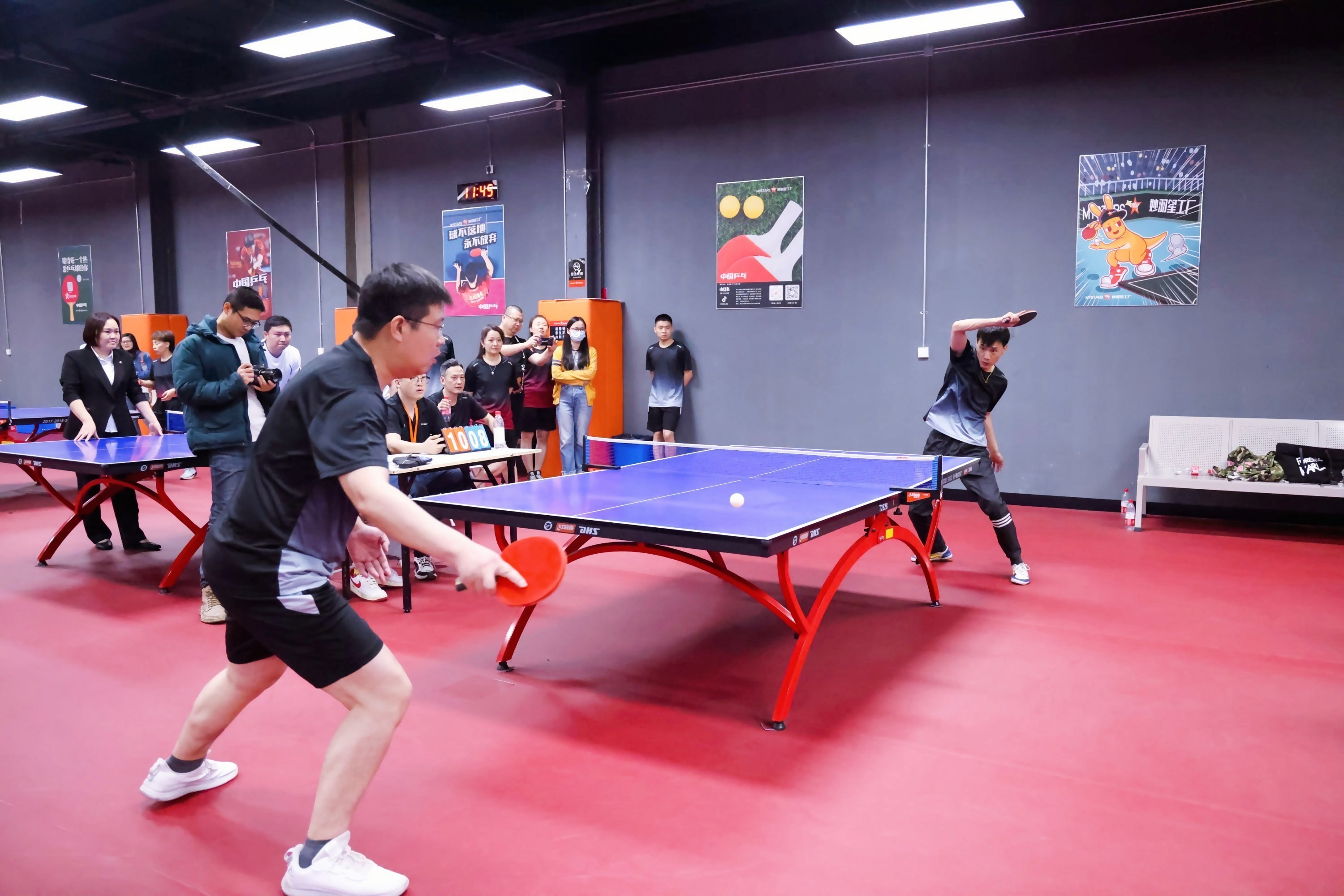 ׯ�к���Ϸ(�й�)�ɷ����޹�˾-����