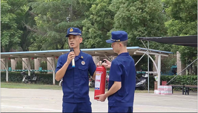 ׯ�к���Ϸ(�й�)�ɷ����޹�˾-����