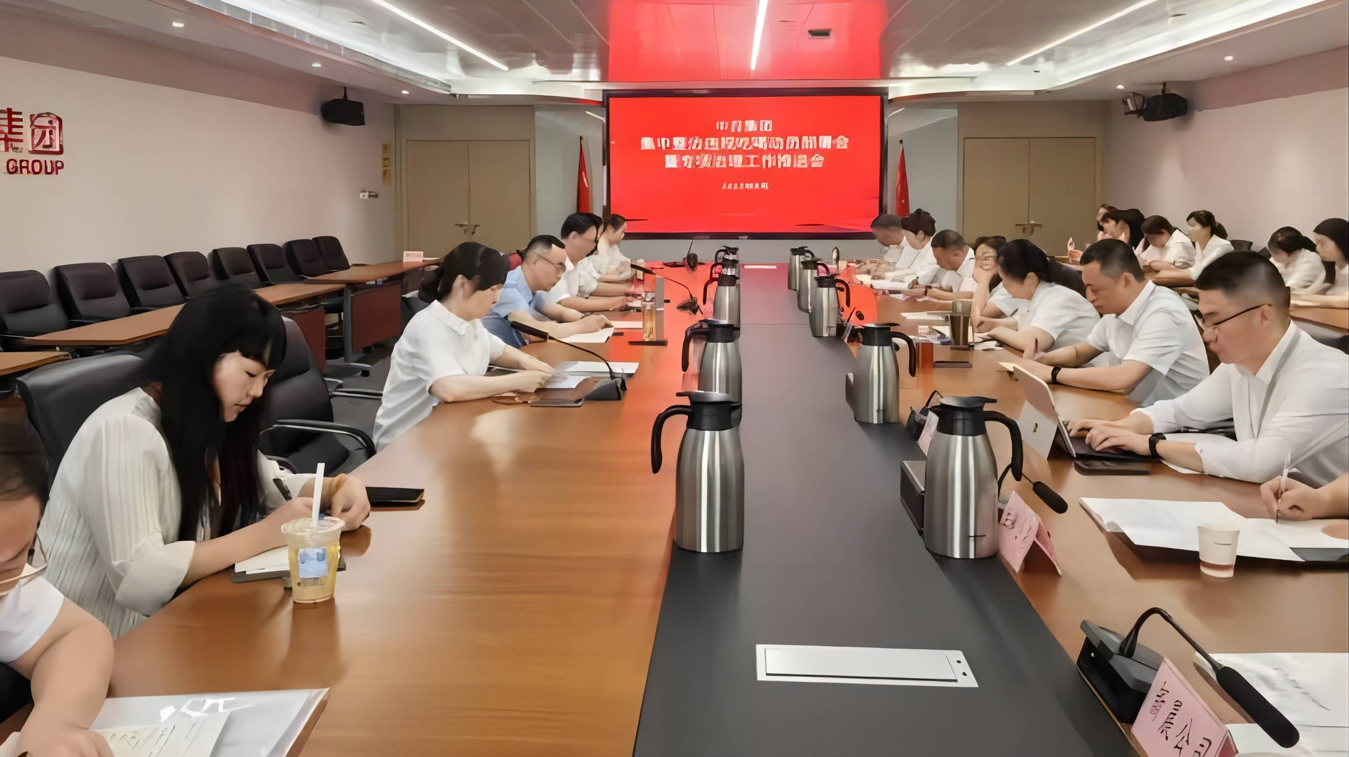 4569892a771cd8af75a38f63e1b2a726 庄闲和游戏(中国)股份有限公司-官网