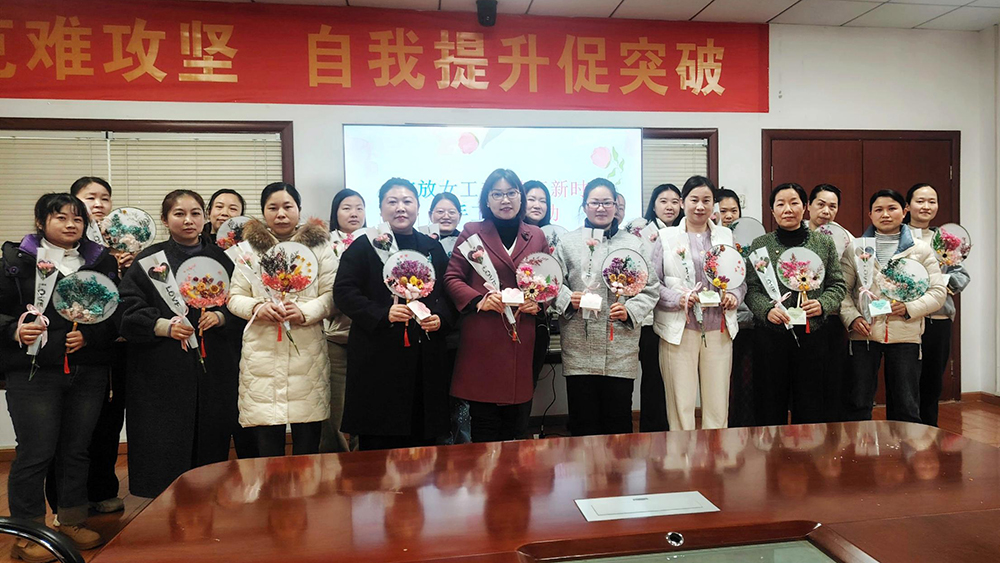 246eb56e850a93bcb04c50ebb56e8d46 庄闲和游戏(中国)股份有限公司-官网